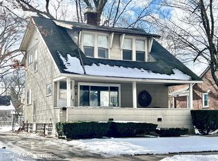 217 W Cambourne St, Ferndale, MI 48220