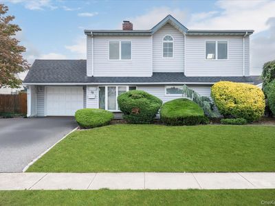 15 Western Lane, Wantagh, NY, 11793