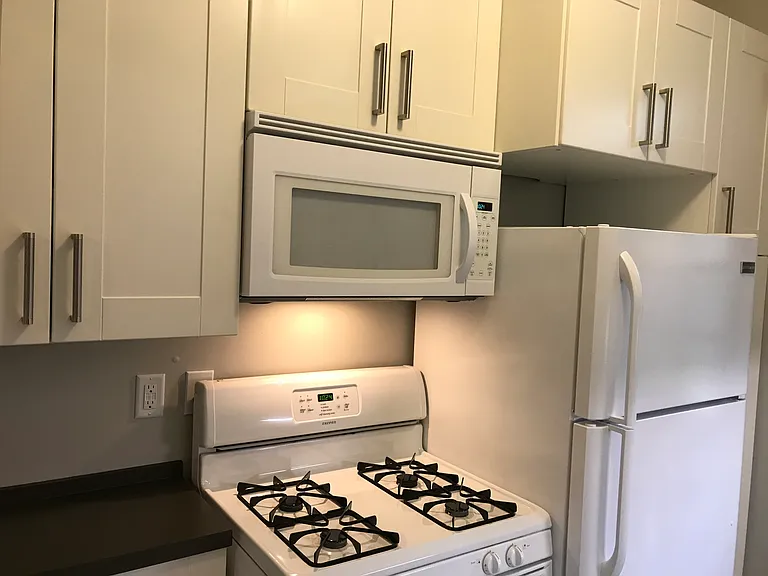 992 Delaware Ave #1 — Photo 6