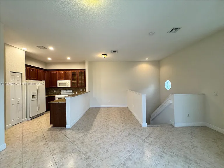 5819 Hampton Hills Blvd — Photo 5
