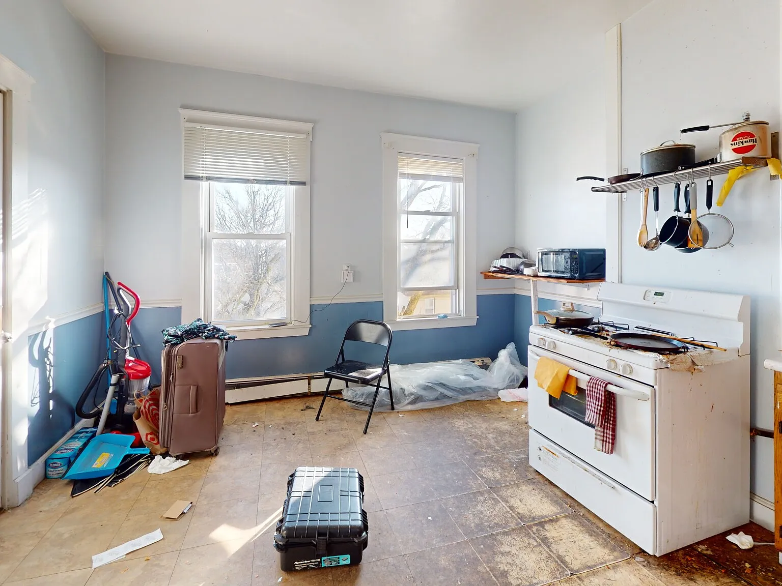 36 Mozart St. #3 Jamaica Plain — Photo 2