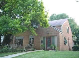 770 Euclid Ave, Glen Ellyn, IL 60137