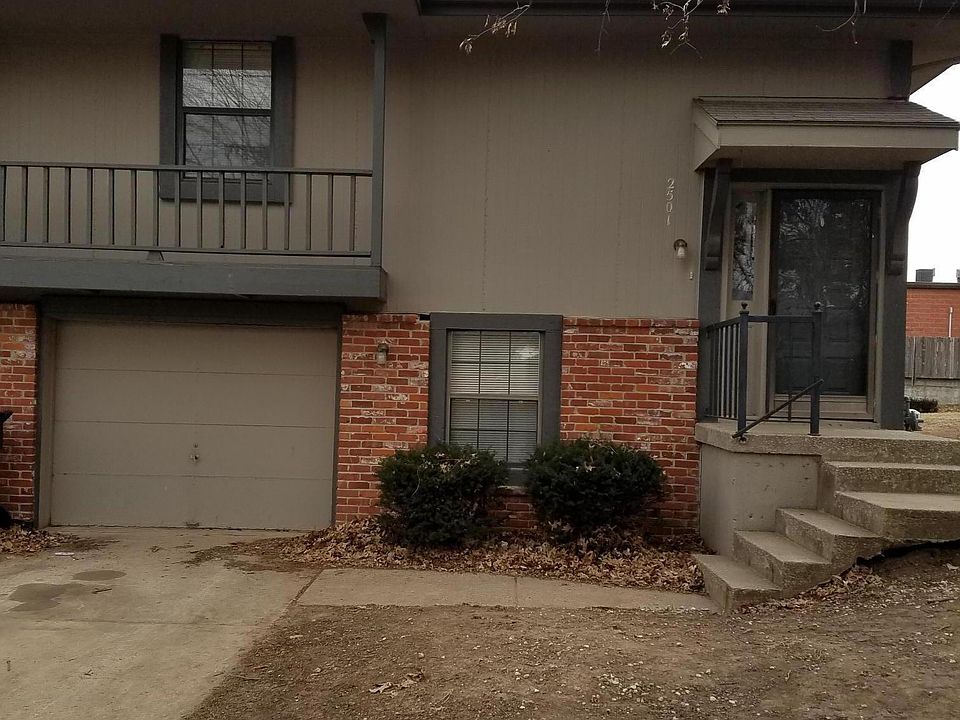 Front of unit