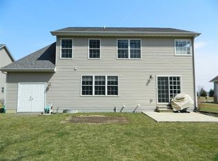 4 Woodruft Dr, Valparaiso, IN 46385