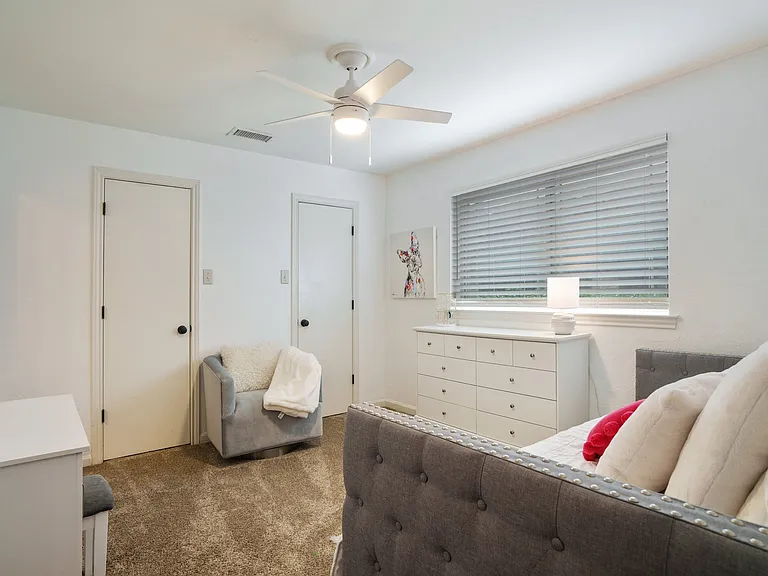 6423 Redpine Rd — Photo 23