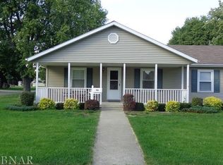 100 E Washington St, Le Roy, IL