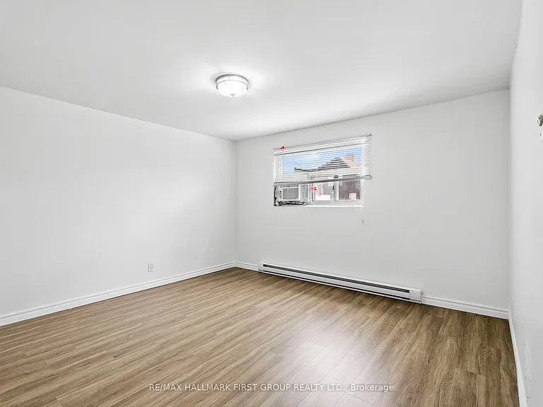 608 Gerrard St E #2 — Photo 10