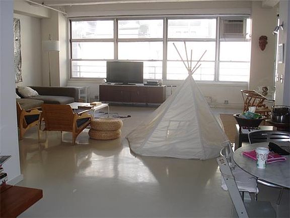 4th image of 80 Nassau St APT 502
