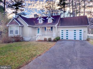 6108 Hunt Club Rd, Elkridge, MD 21075