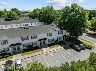 3829 Sterling Pointe Dr UNIT SS8, Winterville, NC 28590