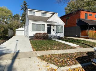 1171 Cole Ave, Birmingham, MI 48009