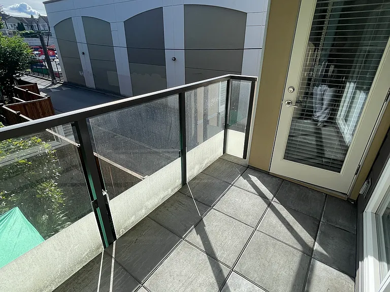 55 8th Ave E #212 — Photo 9