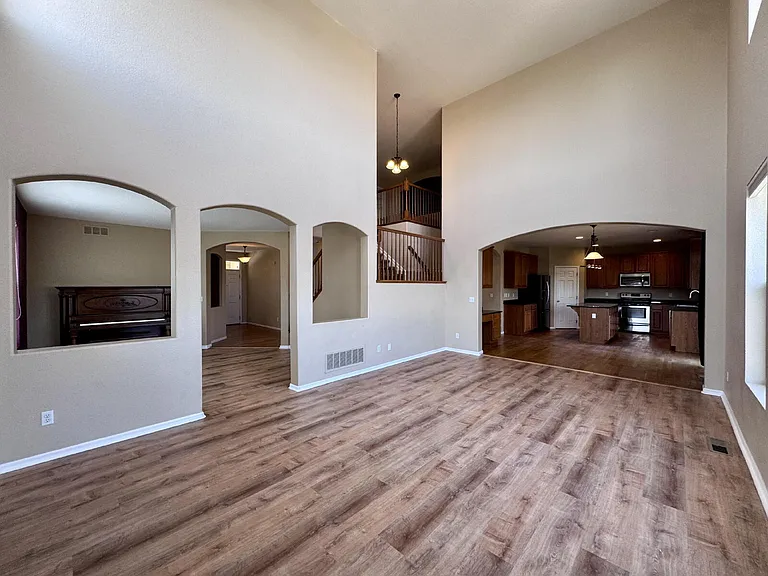 7031 S Oak Hill Cir — Photo 5