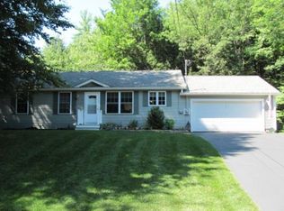 1 Deer Run Cir, Kingston, NH 03848