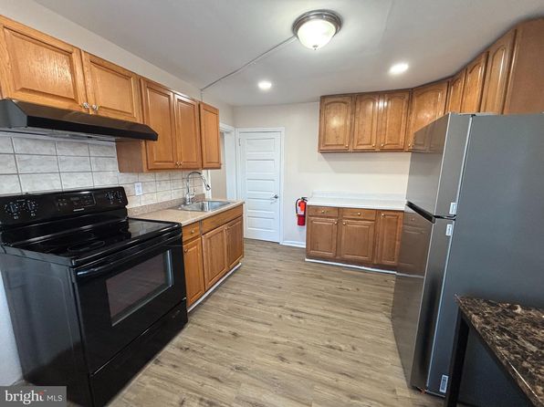 518 N Black Horse Pike APT 2