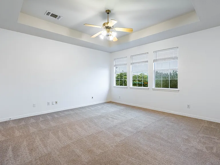 3731 Charter Dr — Photo 32