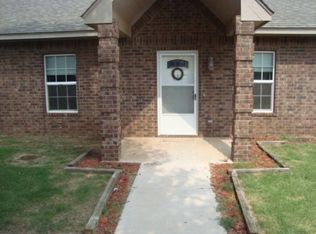 109 E C Ave #2, Cache, OK 73527