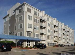 400 Bank St APT 301, New London, CT 06320