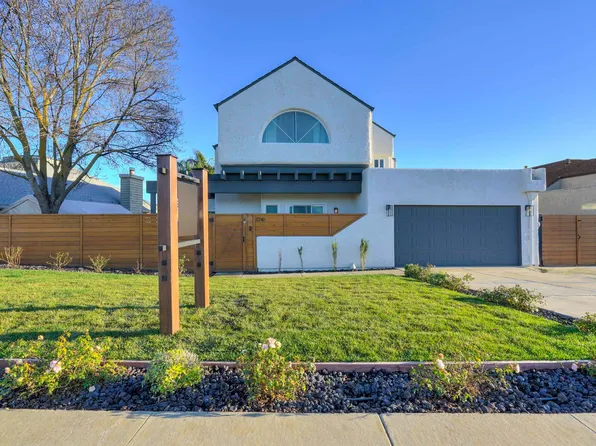 1741 Surfside Pl, Discovery Bay, CA 94505