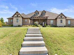 209 Falcon Point Dr, Heath, TX 75032
