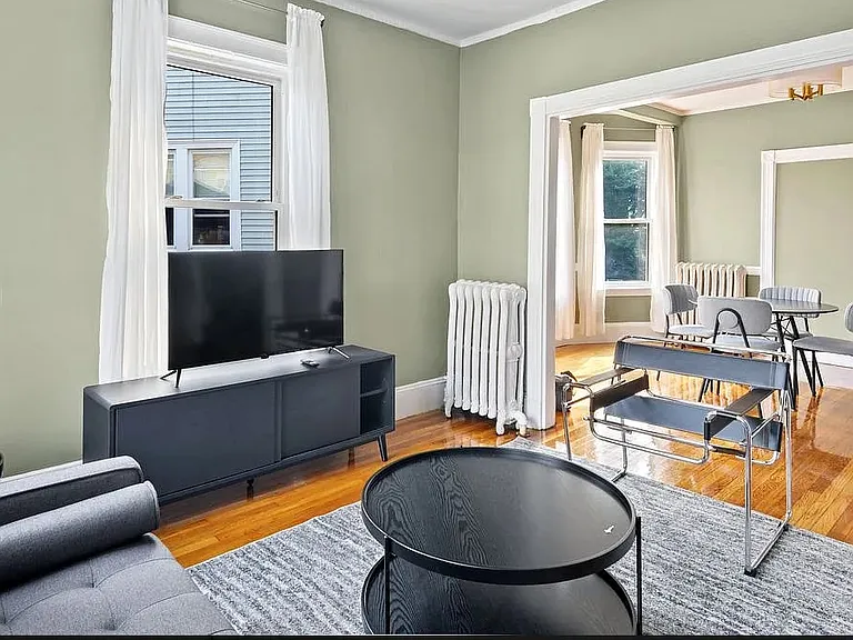 4 Haskell St #1A — Photo 7