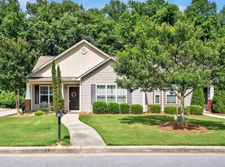 479 Winding Wood Dr, Clayton, NC 27520