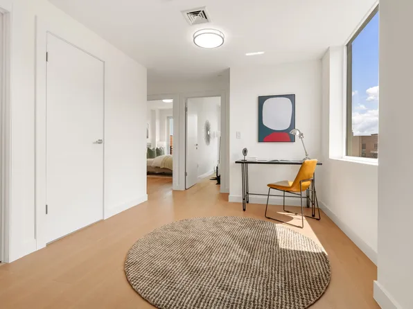 379 Ocean Parkway image 5 of 23