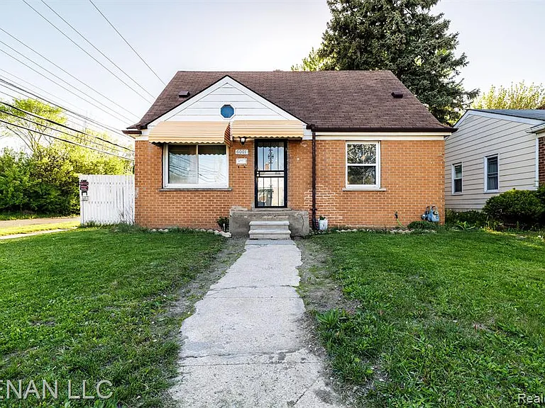 6001 Warwick St — Photo 8