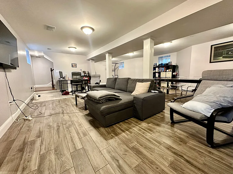 7 Carolina Ave #3A — Photo 5