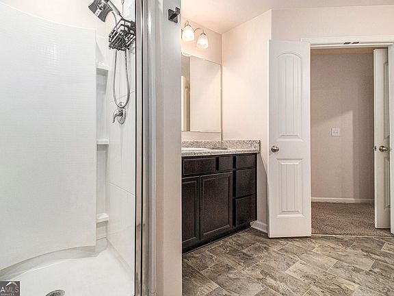 5th image of 5642 Union Pointe Dr