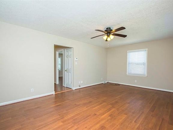 5th image of 668 Anniston Dr