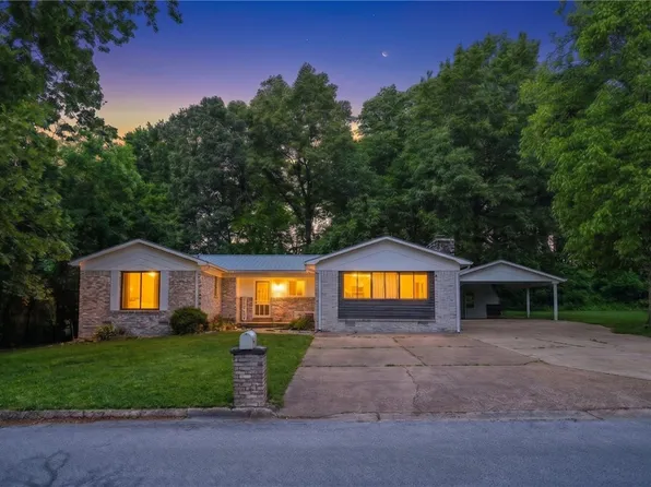 216 Prestonwood St, Harrison, AR 72601