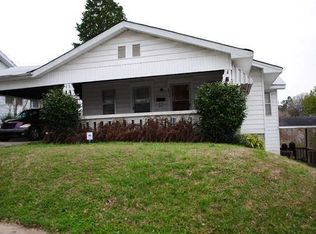 1711 Mountain Dr, Birmingham, AL 35217