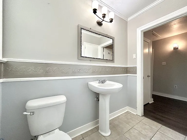 2428 Orpine Ave — Photo 16