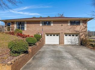 1733 Lake David Dr NW, Cullman, AL 35055