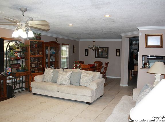 5th image of 16250 Walnut Creek Dr