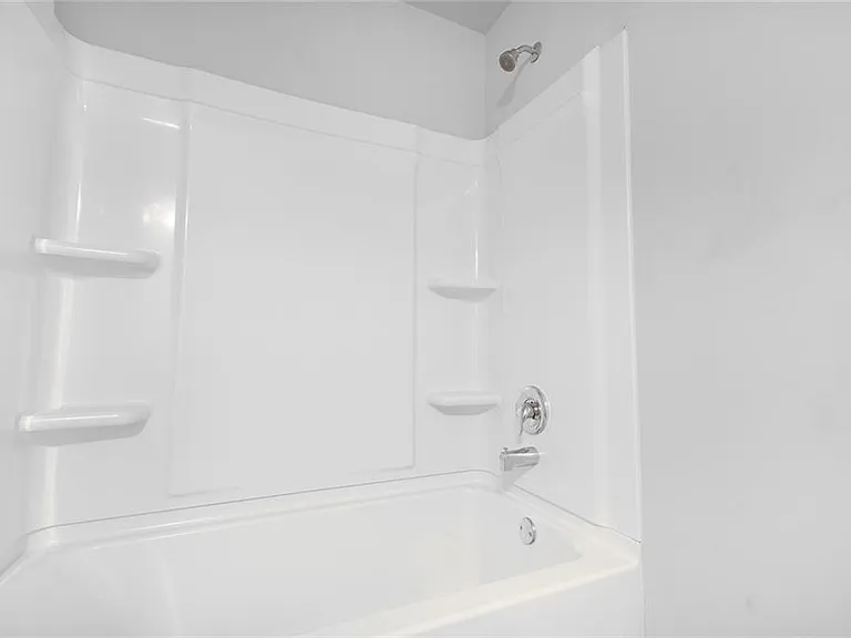 7095 Gladstone Cir — Photo 23