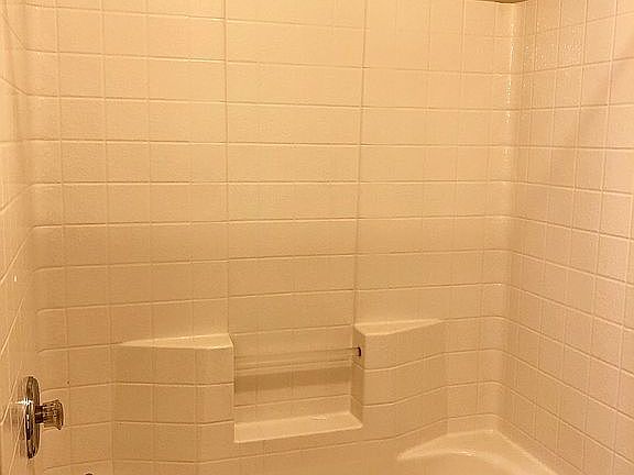 5th image of 1082 N 1550 West Cir