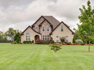 2008 Blackberry Estates Dr, Thompsons Station, TN 37179