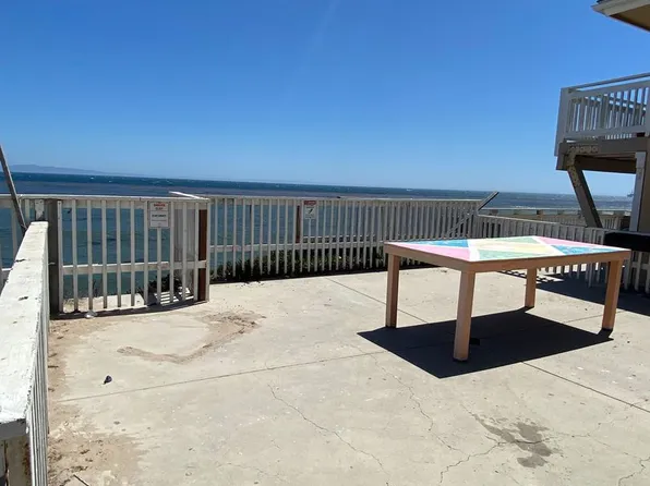 6671 Del Playa Dr, Goleta, CA 93117