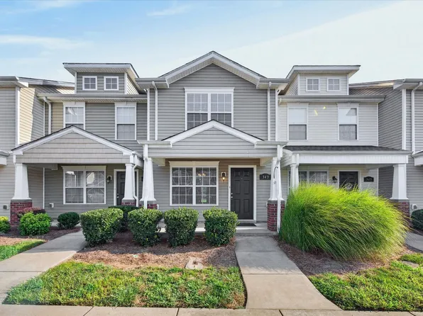 343 Sam Houston Cir, Clarksville, TN 37040
