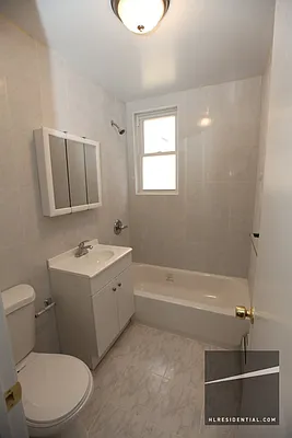 Rented by Highline Residential | media 12