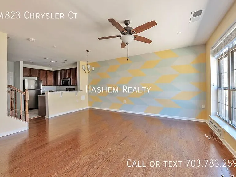 14823 Chrysler Ct — Photo 6