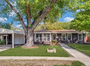 419 Springwood Ln, San Antonio, TX 78216
