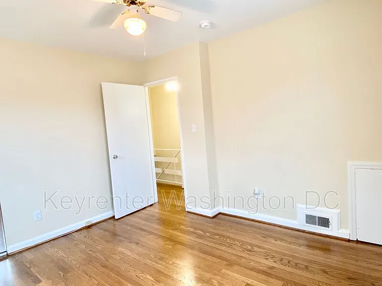 5514 Chillum Pl NE #NE — Photo 30