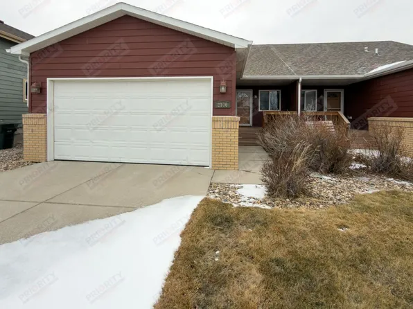 2106 Big Lost Dr, Gillette, WY 82718