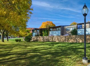 15 Blackfriar Ave #190, Toronto, ON M9R 3S5