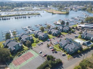 331 NE Skipanon Dr, Warrenton, OR 97146