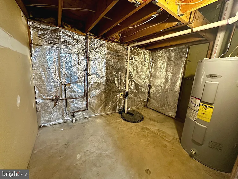 404 Cabin Ct — Photo 38