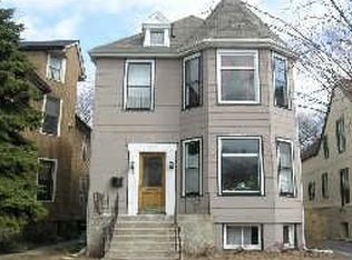 1025 N Harding Ave, Chicago, IL 60651